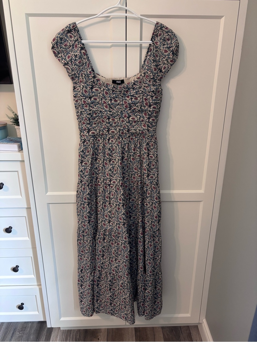 PAIGE Smocked Floral Midi Dress | Size 0 | Pockets | Cottagecore - Picture 2 of 8